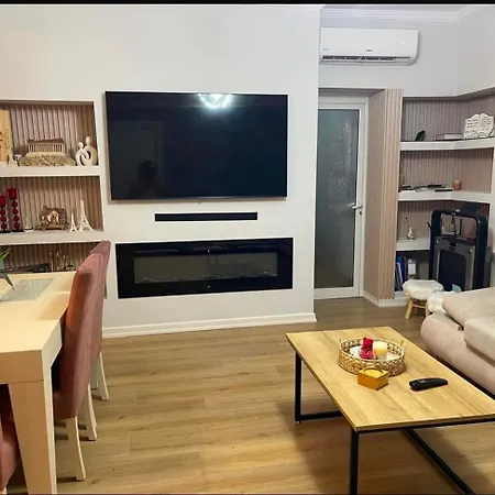 Apartment Spacious & Bright In Sarande